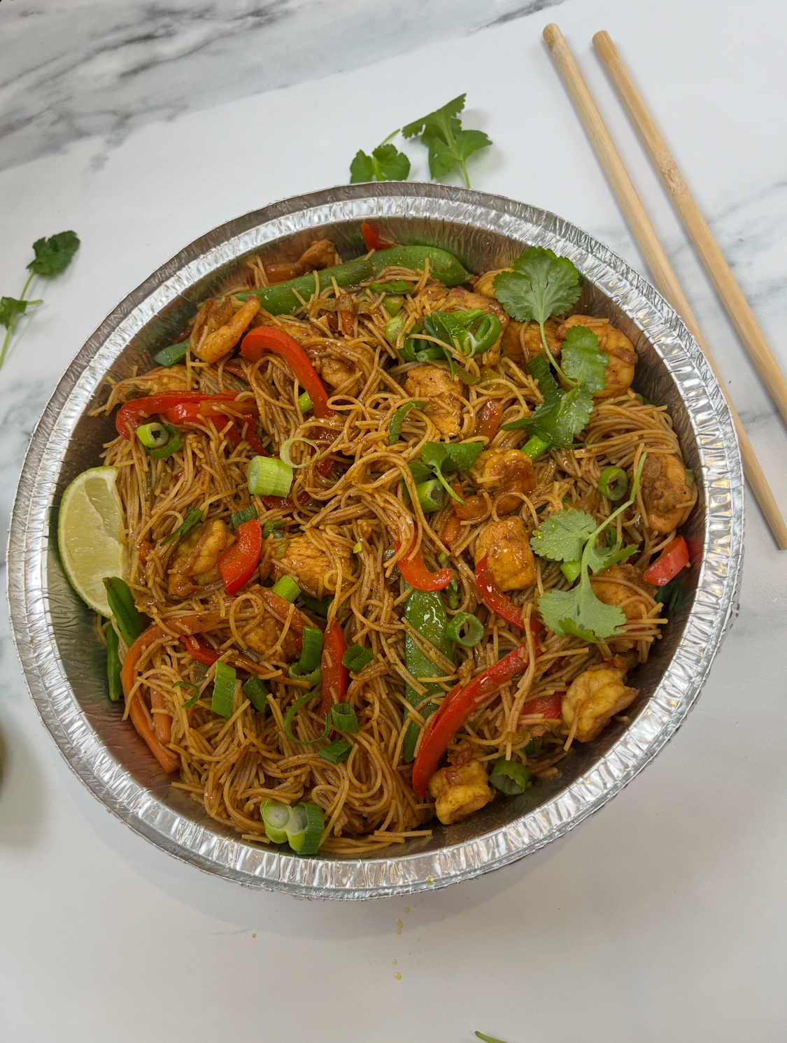 Singapore Noodles With Chicken & Prawn