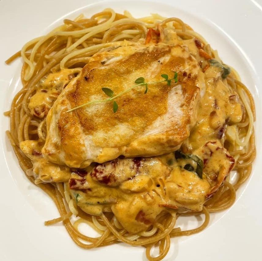 Tuscan Chicken with Spaghetti