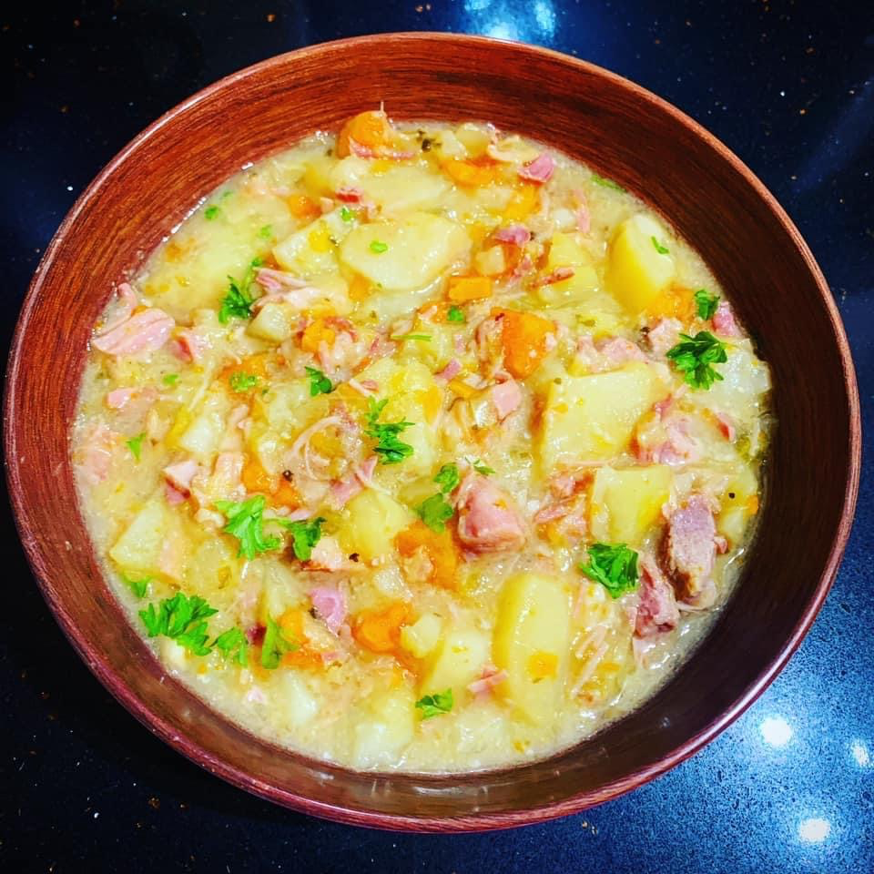 Slow Cooker Hearty Leek and Ham Soup