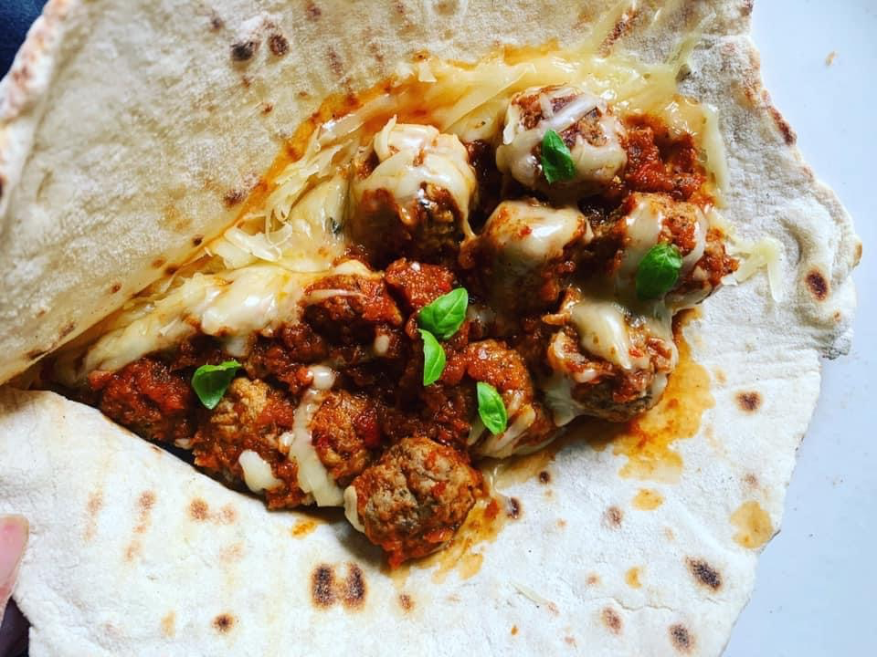 Super juicy meatball flat bread