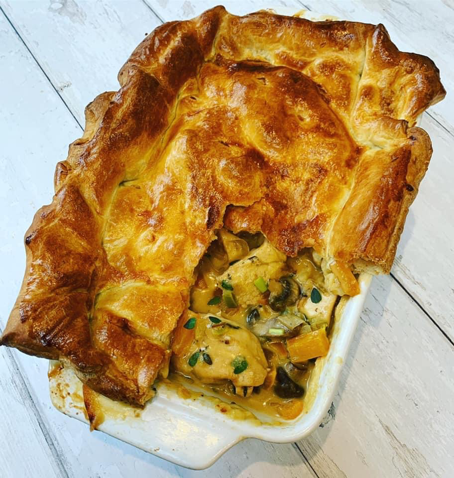 Chicken and Leek Pie with a Cheesy Thyme Sauce