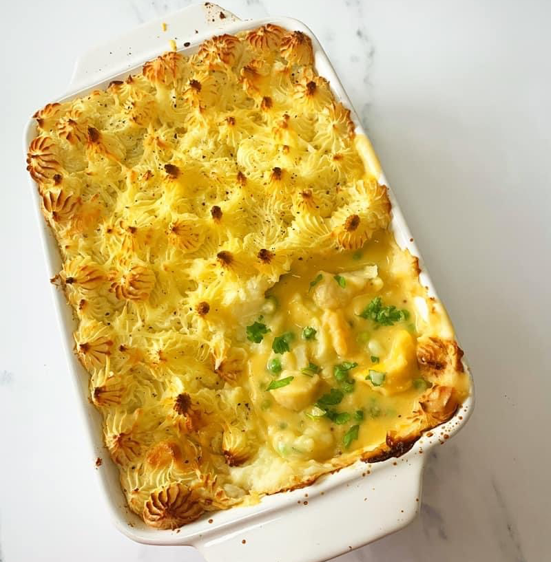 Super cheesy Fish pie