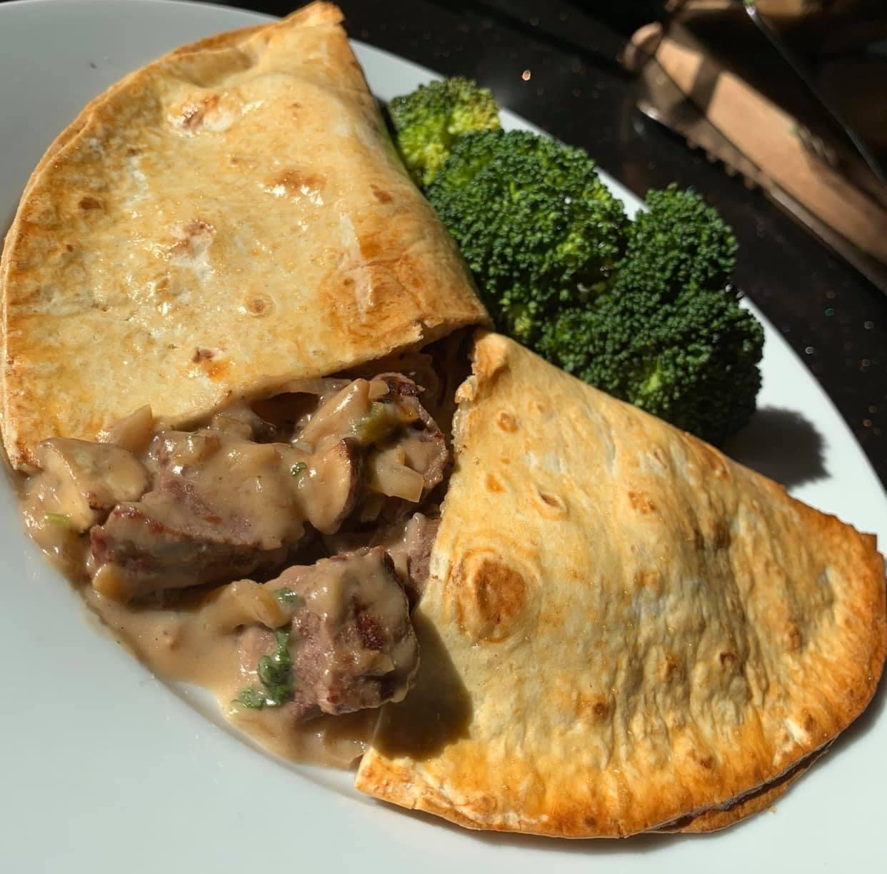 Steak and mushroom pie