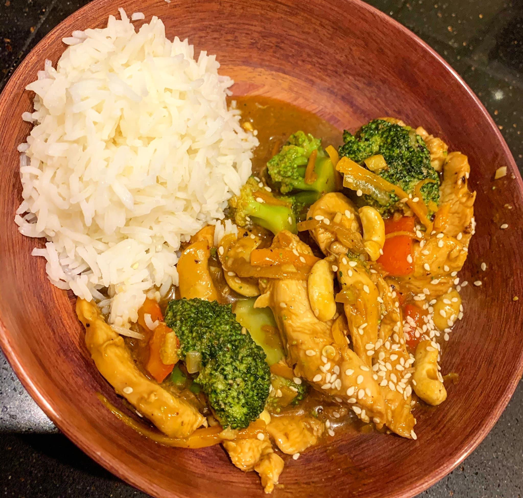 Chicken with Cashews